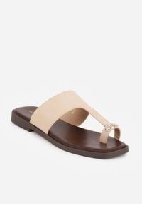 Renee - Ciemnobeżowe Klapki VICES w Typie Japonek z Ozdobą na Dużym Palcu Ettelhe. Okazja: na co dzień. Kolor: beżowy. Materiał: jeans. Wzór: aplikacja. Sezon: lato. Styl: casual #6