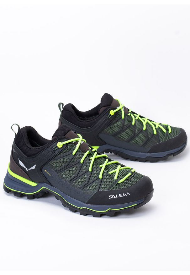 Salewa - Buty trekkingowe męskie zielone SALEWA MS MTN TRAINER LITE GTX. Okazja: na spacer. Zapięcie: sznurówki. Kolor: zielony. Materiał: guma, zamsz, nylon, skóra. Szerokość cholewki: normalna. Sport: turystyka piesza