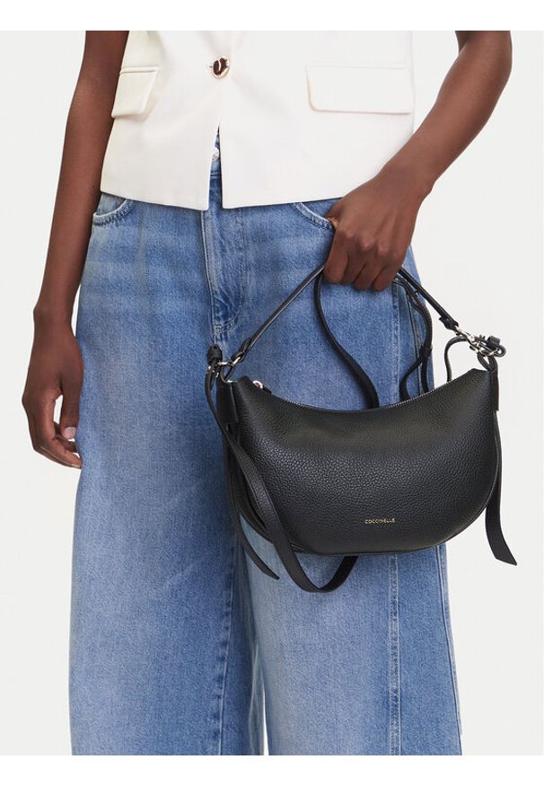 Coccinelle Torebka E1 SHA 13 03 01 Czarny. Kolor: czarny. Materiał: skórzane