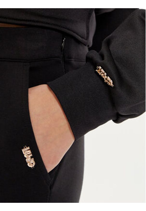 Liu Jo Sport Spodnie materiałowe TF4027 JS182 Czarny Regular Fit. Kolor: czarny. Materiał: wiskoza. Styl: sportowy