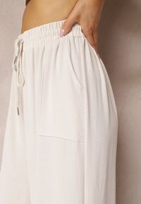 Renee - Jasnobeżowe Spodnie High Waist ze Sznurkiem w Talii i Prostą Nogawką Raveann. Okazja: na co dzień. Stan: podwyższony. Kolor: beżowy. Styl: casual #4