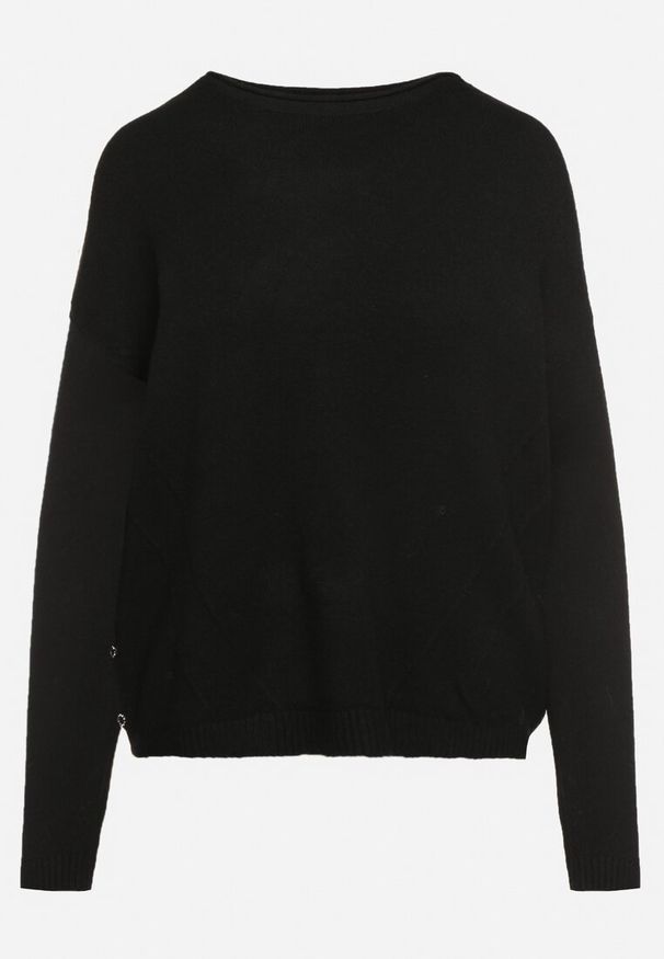 Born2be - Czarny Sweter z Ozdobnymi Guzikami i Cyrkoniami Rerilina. Okazja: na co dzień. Kolor: czarny. Materiał: jeans. Długość rękawa: długi rękaw. Długość: długie. Wzór: aplikacja. Styl: klasyczny, casual
