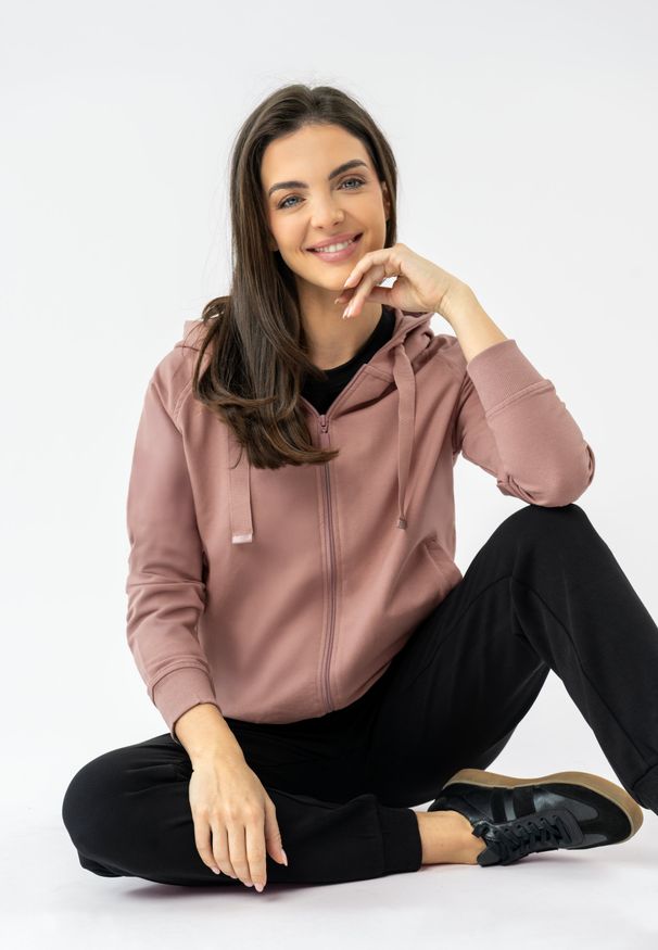 Volcano - Klasyczna bluza z kapturem B-JOKOS. Typ kołnierza: kaptur. Materiał: dzianina, dresówka, materiał, bawełna, elastan. Styl: klasyczny