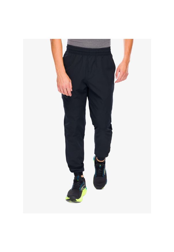 Spodnie męskie Under Armour Unstoppable Joggers. Kolor: czarny. Materiał: poliester. Sport: fitness
