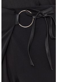 Beatrice B Spodnie damskie kolor czarny fason cygaretki high waist. Stan: podwyższony. Kolor: czarny. Materiał: tkanina #4