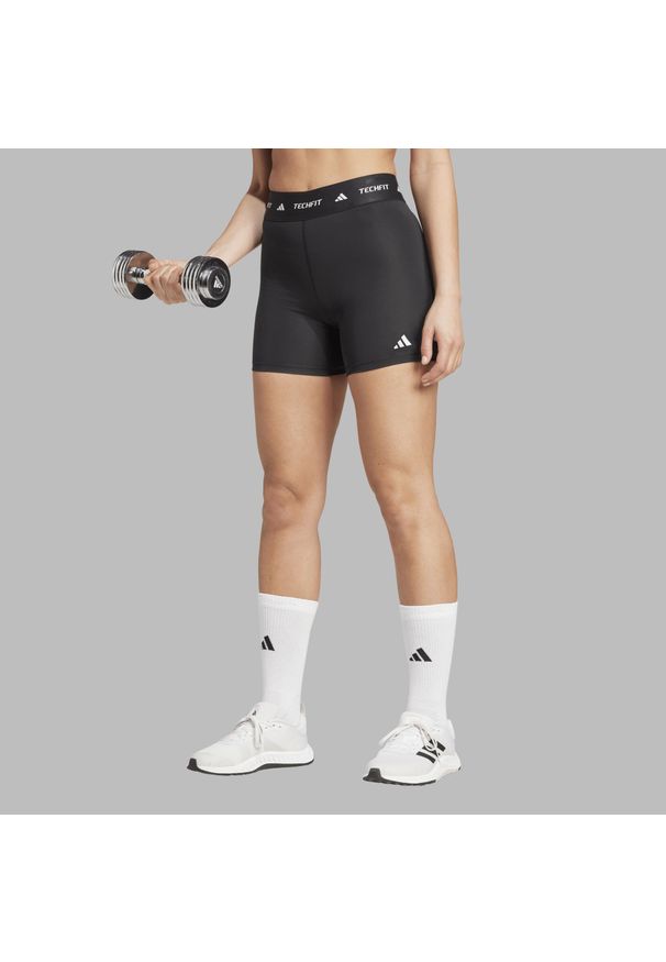 Adidas - Spodenki fitness damskie ADIDAS. Materiał: skóra. Technologia: Techfit (Adidas). Sport: fitness
