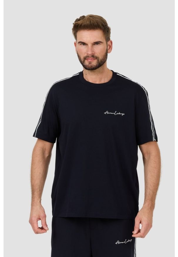 Armani Exchange - ARMANI EXCHANGE Granatowy męski t-shirt, Rozmiar L. Kolor: niebieski