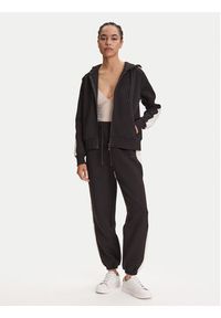 Guess Bluza V5YQ00 KB3P2 Czarny Regular Fit. Kolor: czarny. Materiał: syntetyk #5