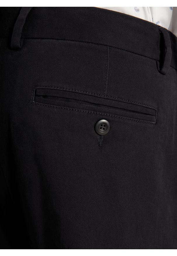 Pako Lorente - PAKO LORENTE - Granatowe spodnie chino z bawełną. Kolor: niebieski. Materiał: bawełna. Wzór: gładki. Sezon: zima, jesień. Styl: klasyczny