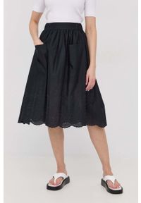 MAX&Co. spódnica bawełniana kolor czarny midi rozkloszowana. Kolor: czarny. Materiał: bawełna