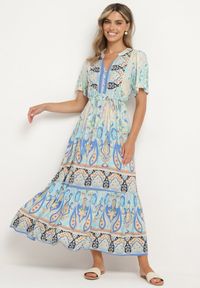 Born2be - Niebieska Wiskozowa Sukienka Boho Zapinana na Guziki z Materiałowym Paskiem w Talii Dimovana. Okazja: na co dzień. Typ kołnierza: dekolt w serek. Kolor: niebieski. Materiał: materiał, wiskoza. Długość rękawa: krótki rękaw. Wzór: aplikacja. Typ sukienki: proste. Styl: boho #4