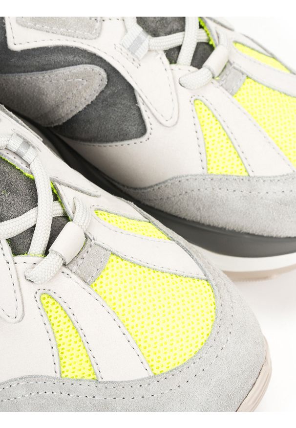 MSGM Sneakersy | 2740MS2086 | Mężczyzna | Szary. Nosek buta: okrągły. Kolor: szary. Materiał: skóra, tkanina. Wzór: aplikacja, nadruk