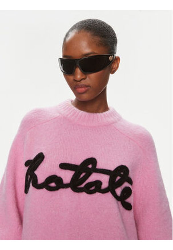 ROTATE Sweter Knit Oversize Logo Jumper 1120922215 Różowy Oversize. Kolor: różowy. Materiał: syntetyk