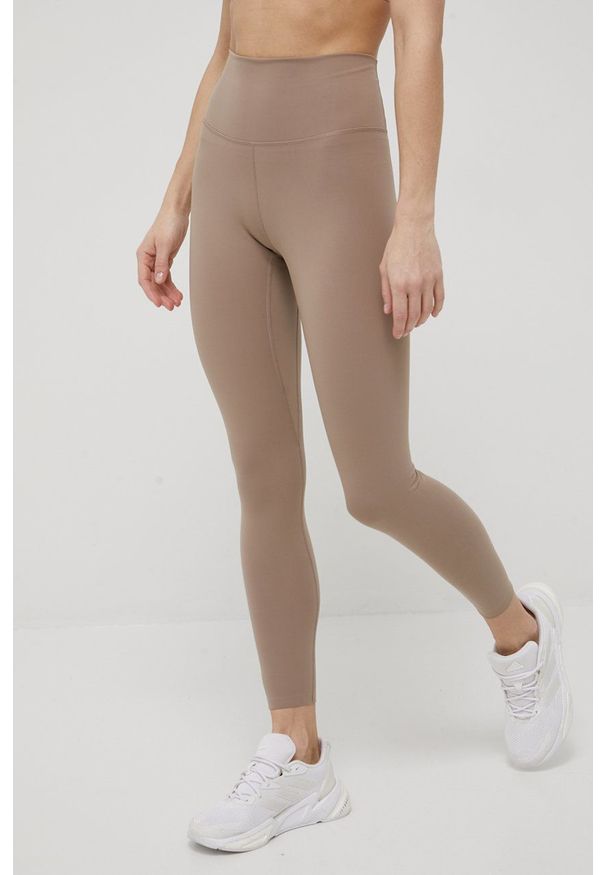 adidas Performance legginsy treningowe Yoga Luxe Studio HD4422 damskie kolor brązowy gładkie. Kolor: brązowy. Materiał: skóra, dzianina, materiał. Wzór: gładki. Sport: fitness