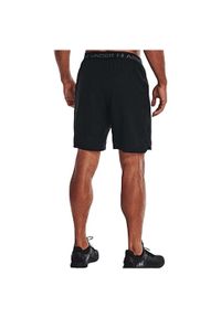 Under Armour - Spodenki fitness męskie UNDER ARMOUR Vanish Woven Shorts Szorty. Kolor: czarny. Materiał: materiał. Sport: fitness