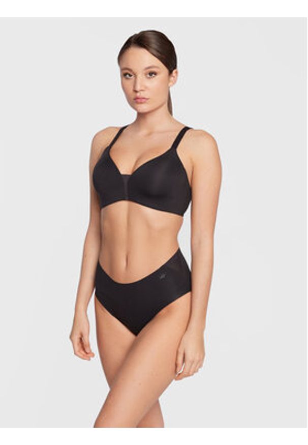 Triumph Figi klasyczne z wysokim stanem Flex Smart 10213145 Czarny. Stan: podwyższony. Kolor: czarny. Materiał: syntetyk