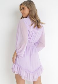 Born2be - Fioletowa Taliowana Sukienka Mini z Rękawami 3/4 i Falbanką Serafilla. Kolor: fioletowy. Materiał: tkanina. Sezon: wiosna, lato. Długość: mini #3