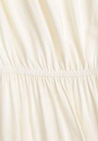 Born2be - Jasnobeżowa Sukienka z Wiskozy o Rozkloszowanym Kroju Folky. Okazja: na co dzień. Typ kołnierza: dekolt w kształcie V. Kolor: beżowy. Materiał: wiskoza. Styl: elegancki, casual #8