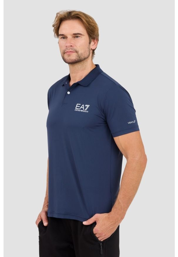EA7 Emporio Armani - EA7 Granatowa koszulka polo Ventus 7. Typ kołnierza: polo. Kolor: niebieski