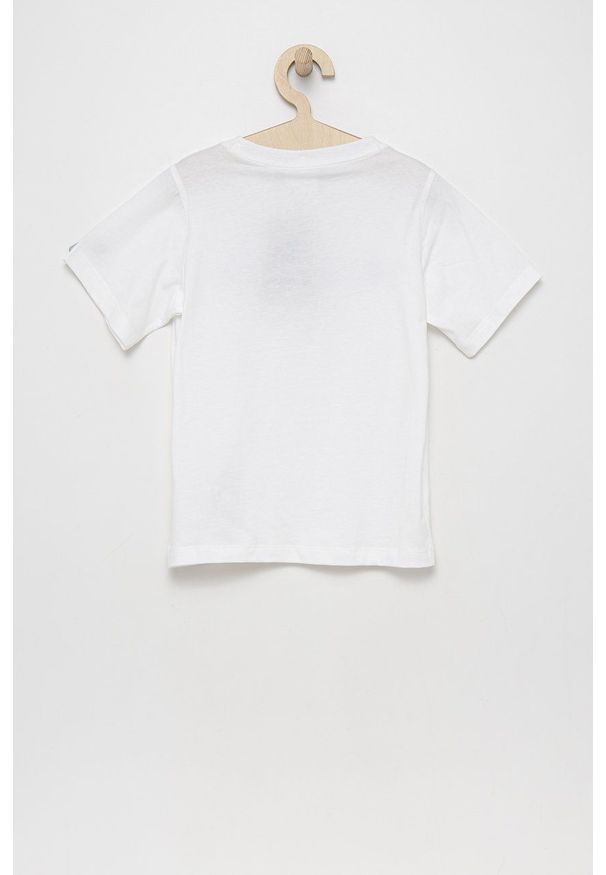 Champion t-shirt bawełniany dziecięcy kolor biały. Kolor: biały. Materiał: bawełna. Długość rękawa: krótki rękaw. Długość: krótkie. Wzór: aplikacja