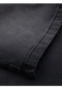 Ombre Clothing - Szorty męskie denimowe o klasycznym kroju – czarne V4. Kolor: czarny. Materiał: jeans, elastan, skóra, bawełna. Wzór: aplikacja. Sezon: lato. Styl: klasyczny #8
