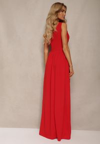 Renee - Czerwona Asymetryczna Koktajlowa Sukienka o Długim Rozkloszowanym Kroju Erulia. Okazja: na imprezę. Kolor: czerwony. Wzór: aplikacja. Typ sukienki: asymetryczne. Styl: wizytowy #2