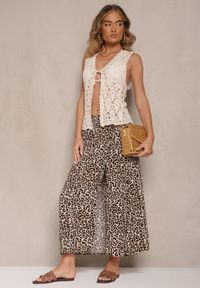 Renee - Brązowa Rozkloszowana Spódnica z Wiskozy ze Wsuwanymi Kieszeniami Koselle. Okazja: na co dzień. Kolor: brązowy. Materiał: wiskoza. Styl: casual, elegancki