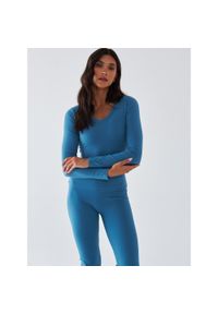BESHAPED - Longsleeve Sportowy BeShaped Morning Dew. Kolor: niebieski. Materiał: nylon, elastan. Długość rękawa: długi rękaw. Sport: fitness #1