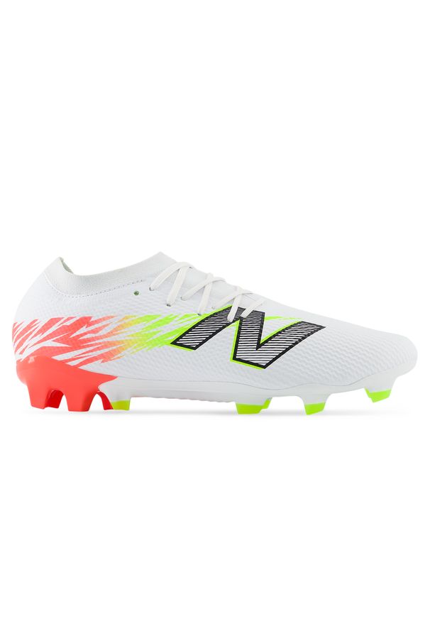 Korki męskie New Balance FURON TEAM FG V8 SF3FIB8 – białe. Kolor: biały. Materiał: materiał, syntetyk. Szerokość cholewki: normalna. Sport: piłka nożna