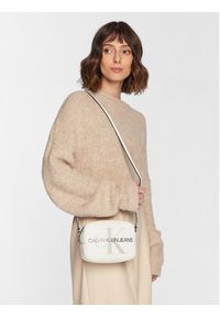 Calvin Klein Jeans Torebka Camera Bag K60K607202 Biały. Kolor: biały. Materiał: skórzane #2