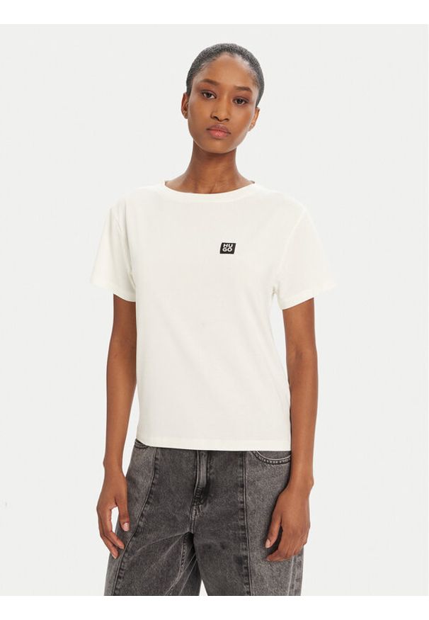 Hugo - HUGO T-Shirt 50534300 Écru Regular Fit. Materiał: bawełna