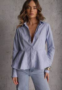 Renee - Niebieska Koszula z Baskinką z Bawełną Zdobiona Wzorem w Drobne Paski Merithara. Kolor: niebieski. Materiał: bawełna. Długość rękawa: długi rękaw. Długość: długie. Wzór: aplikacja, paski #2