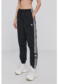 adidas Originals Spodnie H20547 damskie kolor czarny. Kolor: czarny. Materiał: tkanina, poliester, materiał, poliamid. Wzór: gładki #2