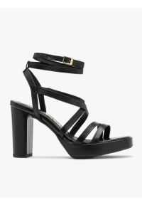 Ryłko - Czarne sandały z ozdobnych paseczków. Kolor: czarny. Materiał: skóra. Obcas: na obcasie. Styl: street. Wysokość obcasa: średni #1