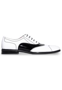 Modini - Biało-czarne lakierki męskie - Spektatory Al Capone Caponki T195. Kolor: czarny, wielokolorowy, biały. Materiał: skóra, materiał. Styl: wizytowy, klasyczny #1