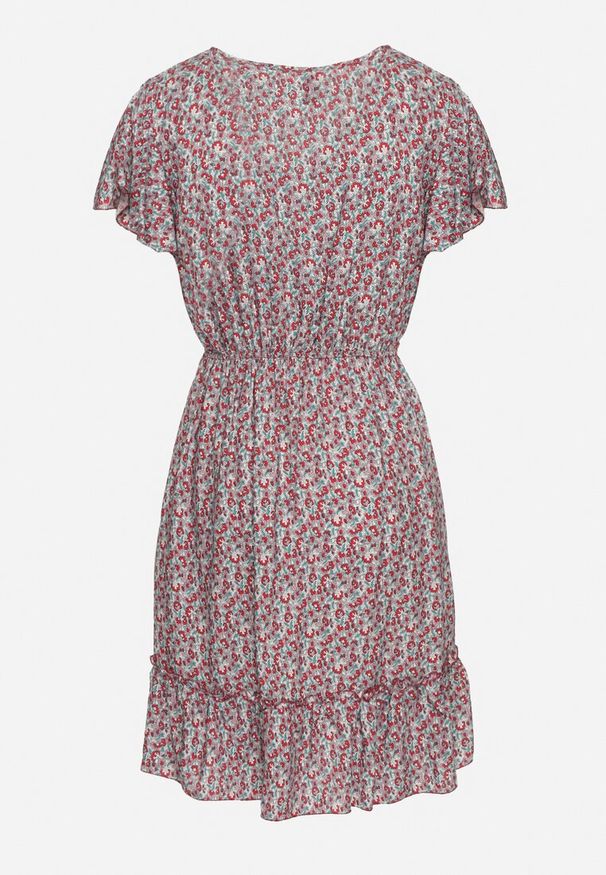 Born2be - Bordowa Bawełniana Rozkloszowana Sukienka w Kwiaty z Falbanami i Gumką w Talii Nelyse. Okazja: na co dzień. Kolor: czerwony. Materiał: bawełna. Długość rękawa: krótki rękaw. Wzór: kwiaty. Typ sukienki: rozkloszowane. Styl: casual