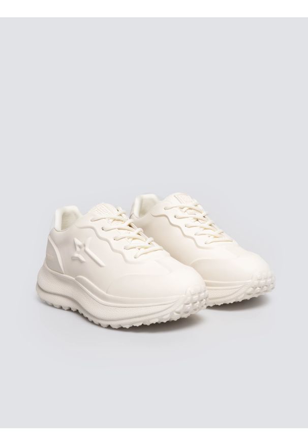 Big-Star - Sneakersy damskie białe OO274A303 101. Okazja: na co dzień. Nosek buta: okrągły. Kolor: biały. Materiał: materiał, syntetyk