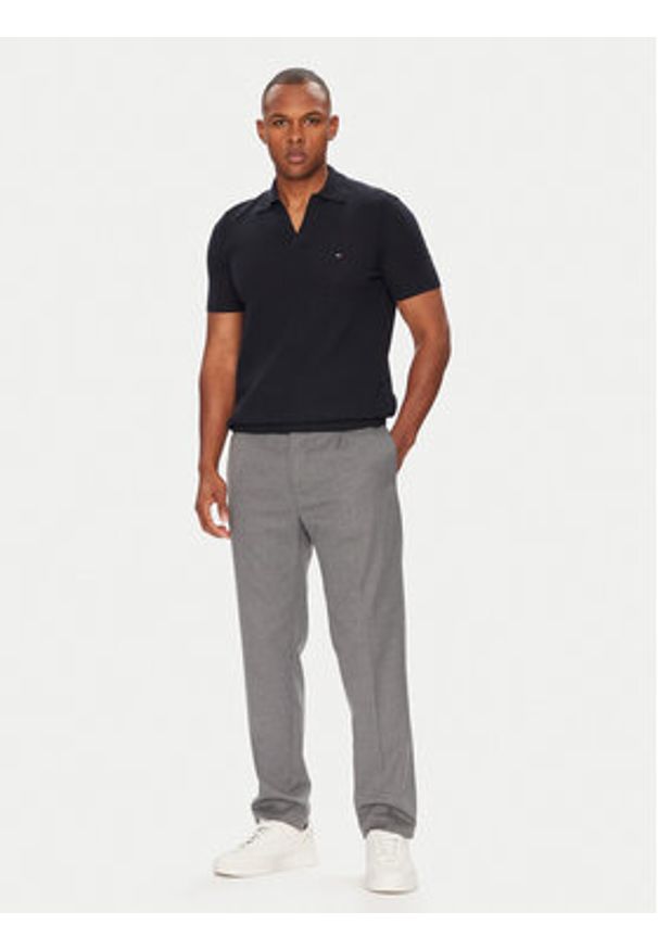 TOMMY HILFIGER - Tommy Hilfiger Polo MW0MW39531 Granatowy Regular Fit. Typ kołnierza: polo. Kolor: niebieski. Materiał: syntetyk