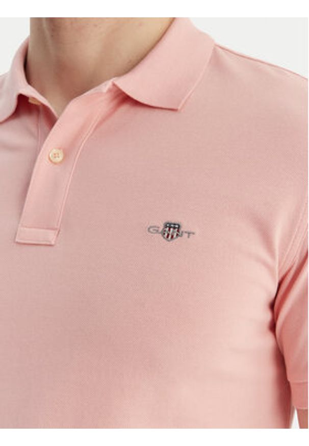 GANT - Gant Polo Shield 2220 Różowy Slim Fit. Typ kołnierza: polo. Kolor: różowy. Materiał: bawełna