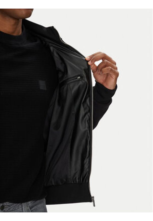 Karl Lagerfeld - KARL LAGERFELD Kurtka przejściowa 505065 553565 Czarny Regular Fit. Typ kołnierza: dekolt w karo. Kolor: czarny. Materiał: syntetyk
