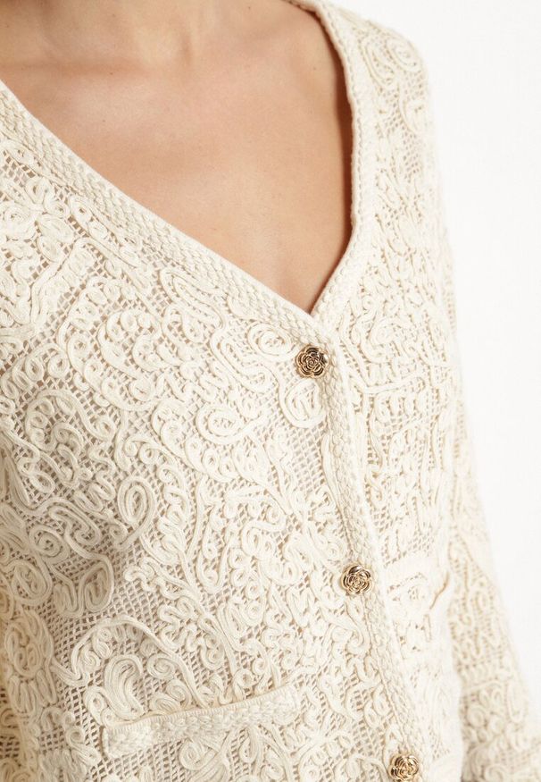 Born2be - Beżowy Bawełniany Kardigan z Ozdobnym Haftem i Guzikami Lorisia. Okazja: na co dzień. Kolor: beżowy. Materiał: bawełna. Wzór: haft. Styl: casual, elegancki, klasyczny