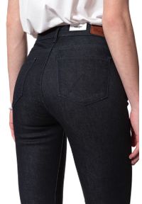 Wrangler - SPODNIE WRANGLER DAMSKIE HIGH SKINNY RINSEWASH W27HCQ023. Stan: podwyższony. Materiał: jeans #7