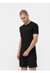 4f - Koszulka treningowa slim szybkoschnąca męska. Kolor: czarny. Materiał: włókno, materiał, dzianina #1
