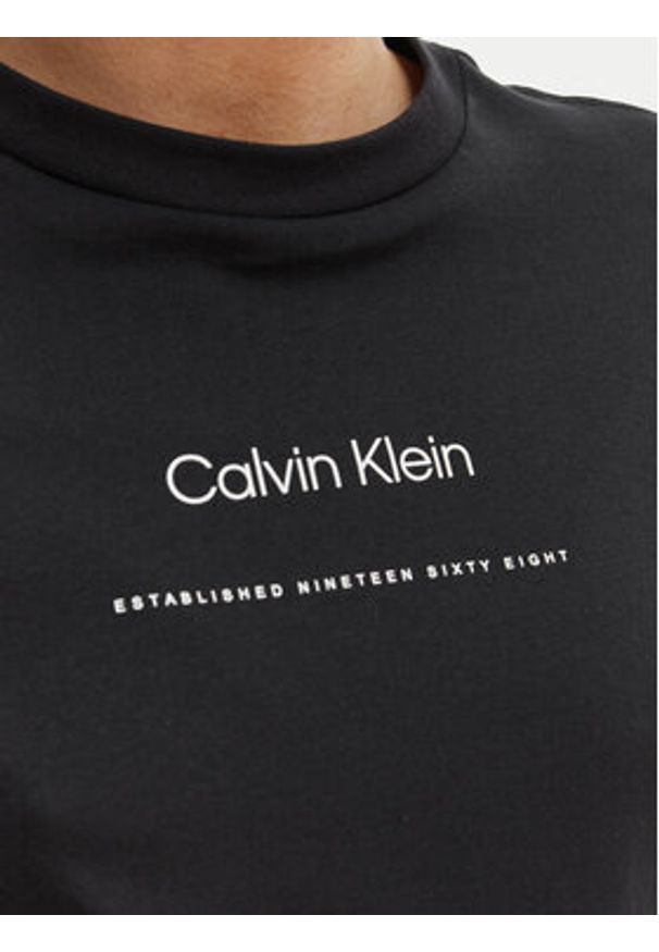Calvin Klein Jeans T-Shirt Classic LV047C811G Czarny Regular Fit. Kolor: czarny. Materiał: bawełna
