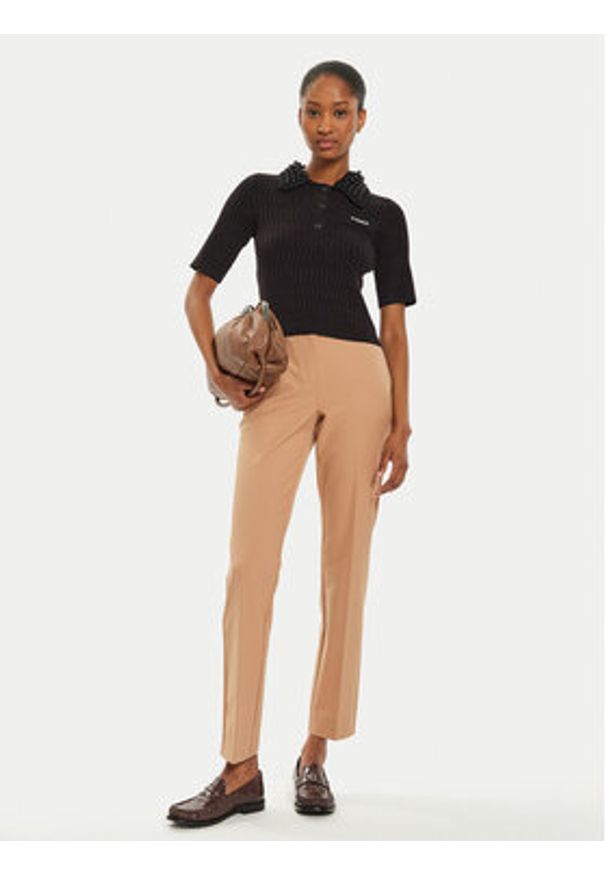 Marella Chinosy Verres 2423136281 Brązowy Slim Fit. Kolor: brązowy. Materiał: syntetyk