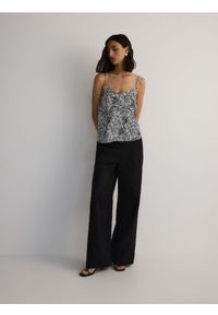 Reserved - Top w zwierzęcy wzór - wielobarwny. Materiał: wiskoza. Wzór: motyw zwierzęcy #1