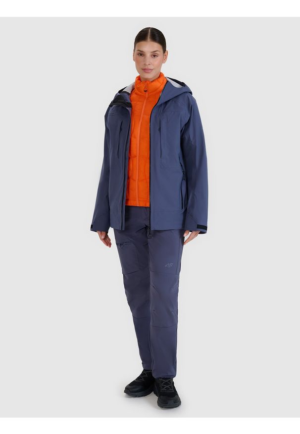 4f - 4F Kurtka puchowa trekkingowa z wypełnieniem Primaloft Silver damska - pomarańczowa L. Typ kołnierza: kołnierzyk stójkowy. Kolor: pomarańczowy. Materiał: puch. Technologia: Primaloft. Wzór: aplikacja. Sezon: wiosna, lato. Sport: turystyka piesza, wspinaczka