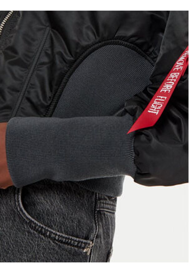 Alpha Industries Kurtka bomber 148003 Czarny Regular Fit. Kolor: czarny. Materiał: syntetyk