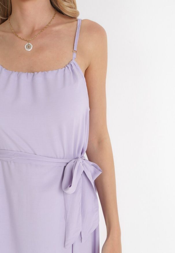 Born2be - Fioletowa Rozkloszowana Sukienka Maxi na Ramiączkach Awlia. Kolor: fioletowy. Długość rękawa: na ramiączkach. Sezon: lato. Długość: maxi