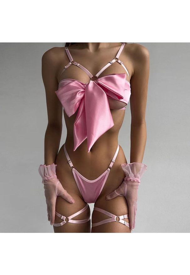 Intica - Bielizna z kokardą na romantyczne wieczory Arifa. Kolor: różowy. Materiał: materiał